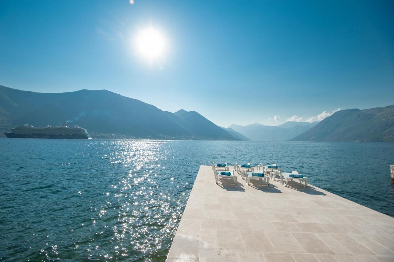 Apartments D&V Kotor Exteriör bild